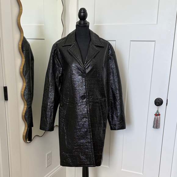 No.21 Jackets & Blazers - No. 21 Black Faux Leather Long Coat - Women's Jacket Sz 44 - US 8